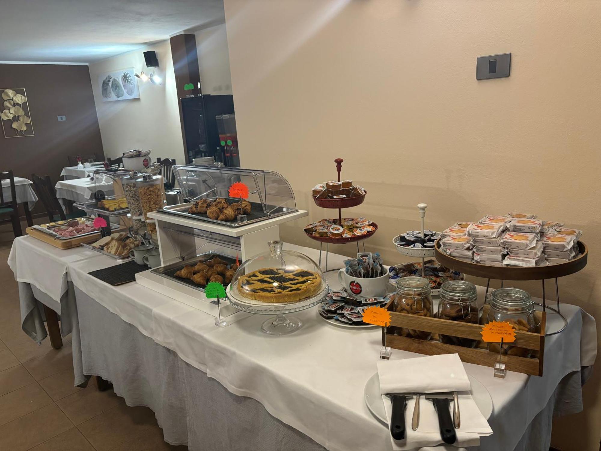 Villa Nasti Hotel Ristorante Canzo Zewnętrze zdjęcie